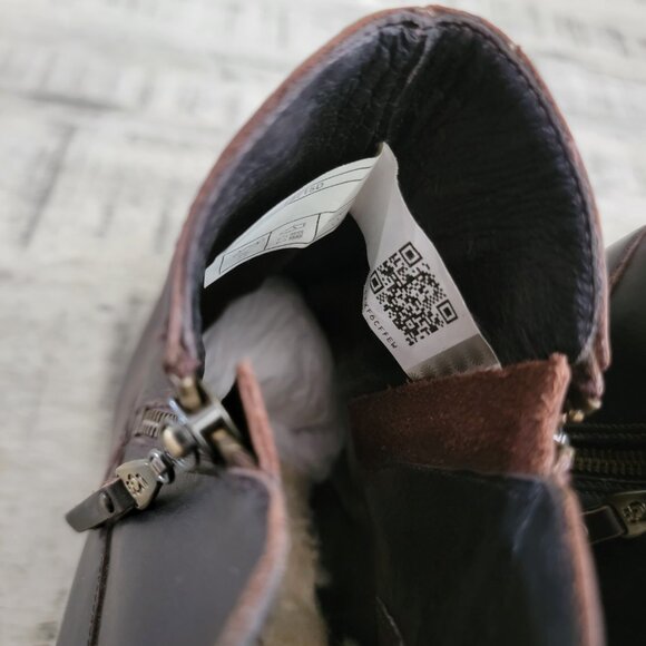 UGG Meredith Wedge Brown Leather Bootie 11 - Picture 13 of 16